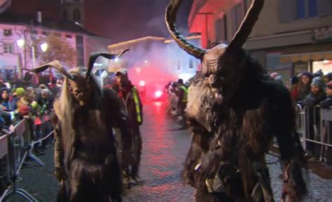 Krampus: Un Incubo Natalizio da Sconvolgere e Ridefinire!